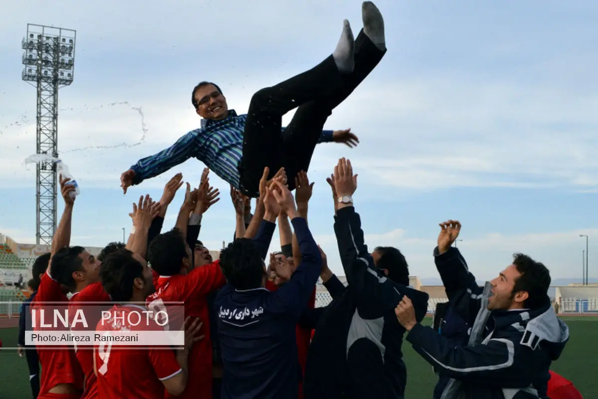 محمد علی ربیعی، مربی محبوب اردبیلیها برکنار شد