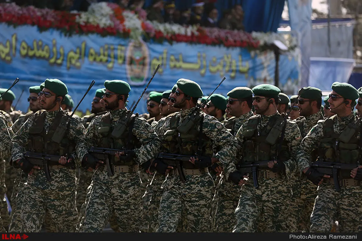 مراسم رژه روز ارتش جمهوری اسلامی ایران
