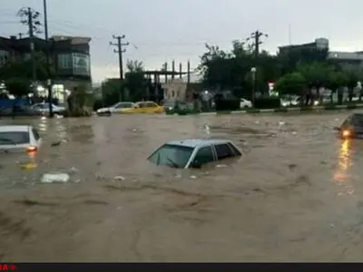 مقصران وقوع حوادث سیل و طوفان تهران، شورای شهر و شهرداری هستند