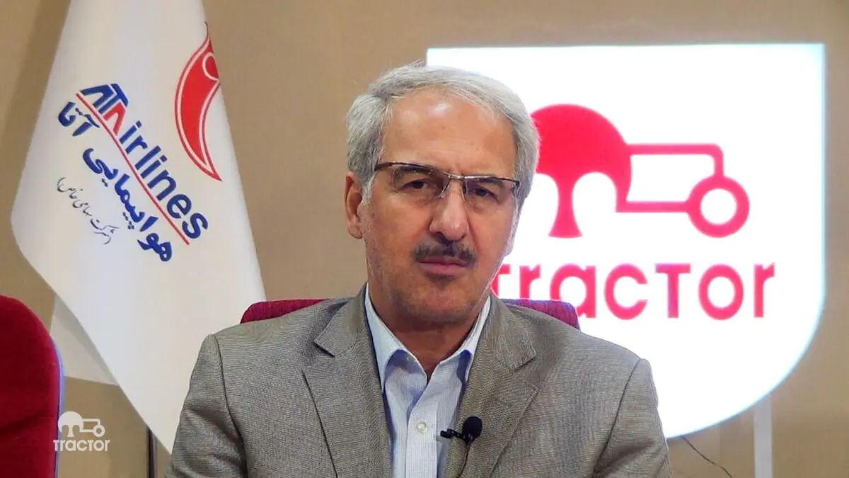 نظمی: تا ۱۰ روز دیگر پنجره تراکتور باز می‌شود/ با نفرات مد نظر کمالوند وارد مذاکره شدیم