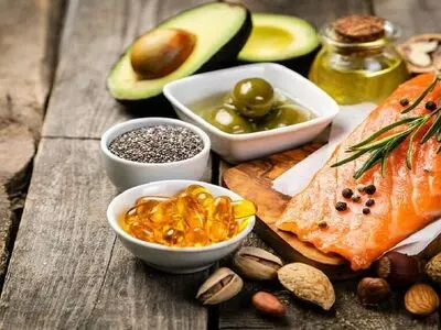 پیامد‌های حذف تمام چربی‌ها از رژیم غذایی 