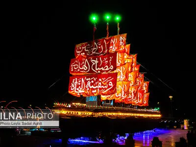 میدان آزادی میزبان سوگواره آئینی محرم شهر