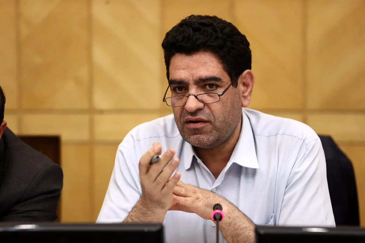 بیمه کارگران ساختمانی باید هر چه سریعتر تعیین تکلیف شود
