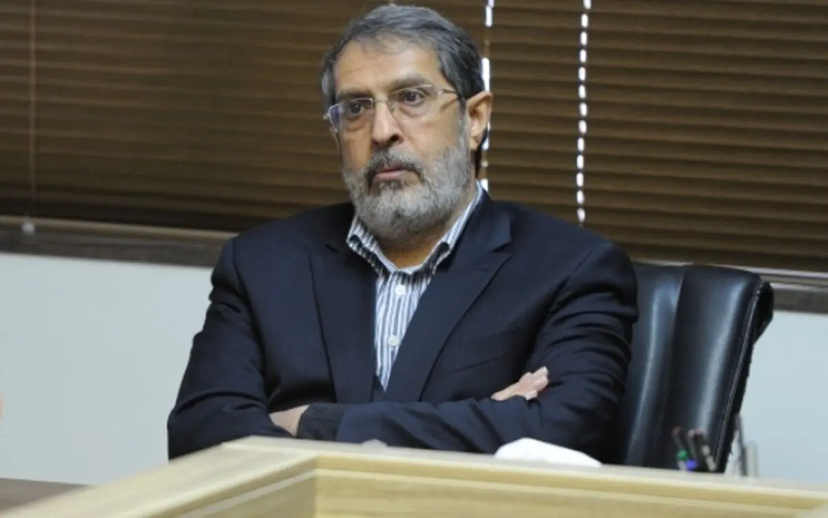 نباید بدون حضور اتحادیه کارگری و کارفرمایی در مجلس برای مزد تصمیم گرفت