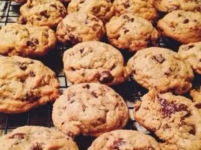 طرز تهیه کوکی شکلات چیپسی