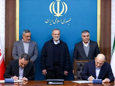 امضای قراردادهای سرمایه‌گذاری شرکت ملی نفت ایران به ارزش بیش از ۲ میلیارد دلار