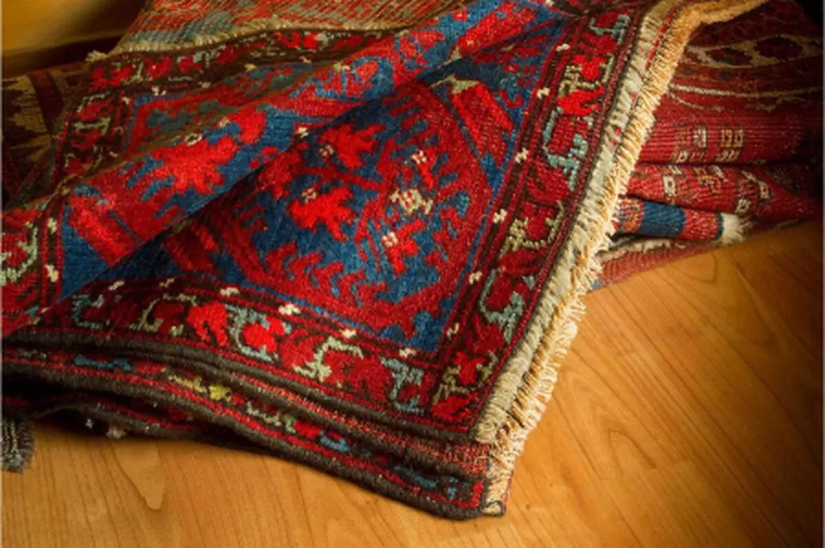 سفری به هنر و اصالت فرش روستایی
