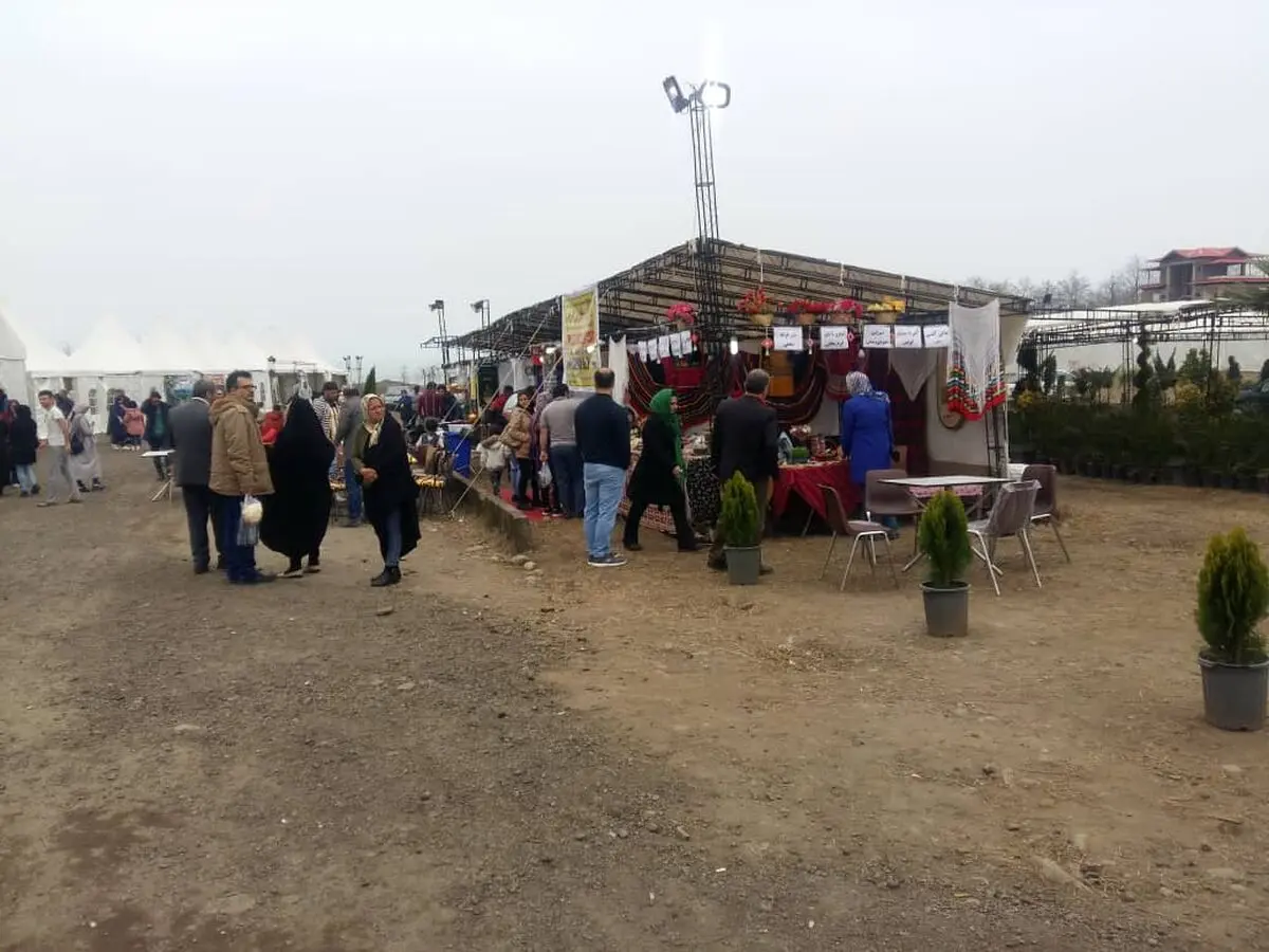 برپایی نمایشگاه صنایع دستی و سوغات در رودسر