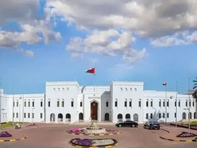 تاکید عمان بر ضرورت احترام به حاکمیت کشورها و تمامیت ارضی آن‌ها
