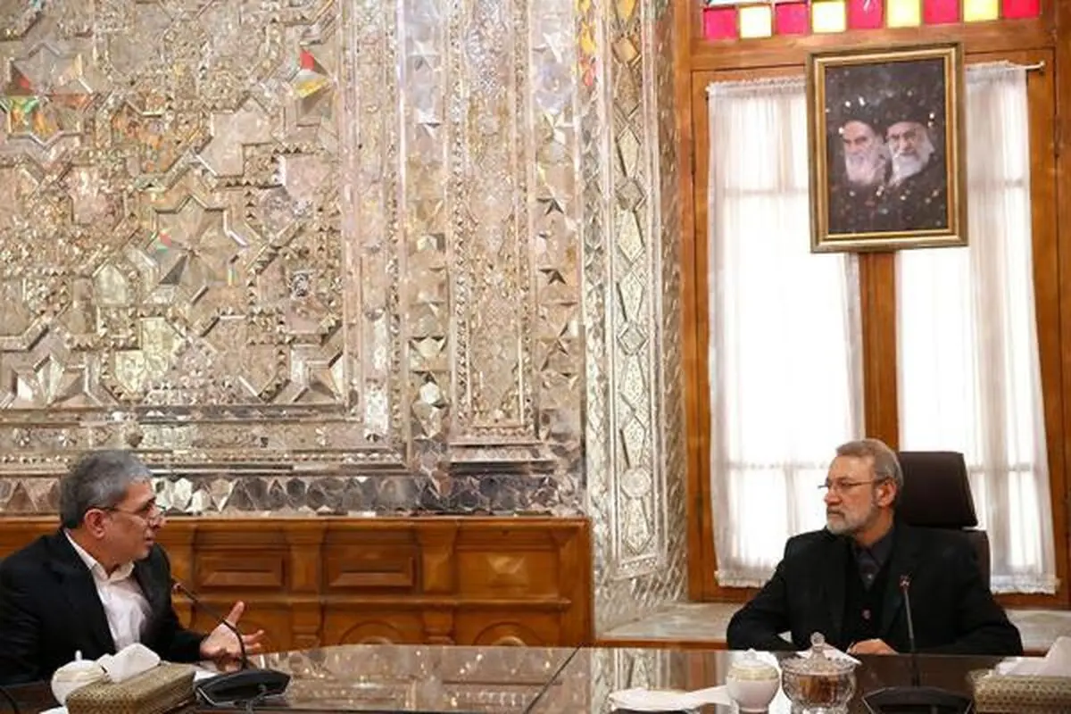 ابراز همدردی رییس مجلس با خانواده جان باختگان بانک‌ها / تقدیر  از خدمات بانک‌ها در بحران کرونا  