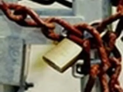 صنایع فولاد معدن کناره و یک دکل حفاری تا رفع آلودگی هوا تعطیل می‌مانند