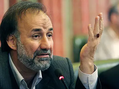 دست‌اندرکاران قانون احزاب، کار حزبی نکرده‌اند
