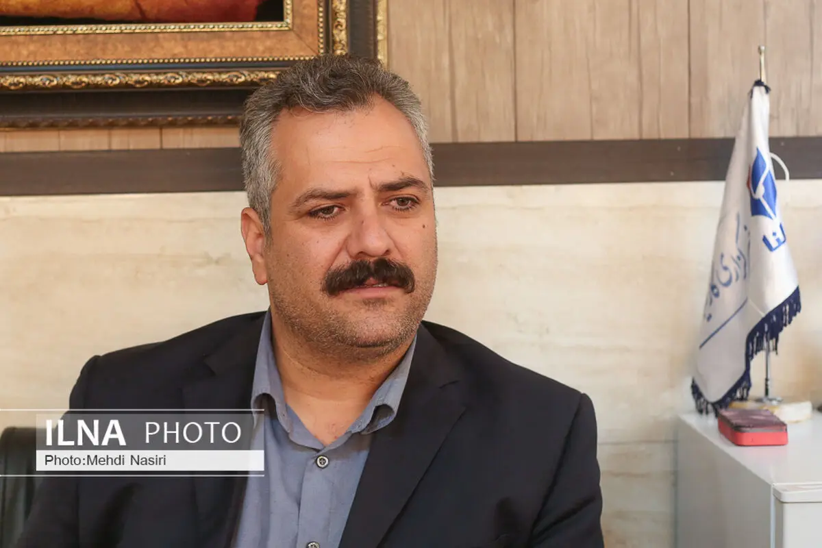 جورِ بدهیِ تامین اجتماعی به مراکز درمانی را کارگران و بازنشستگان می‌کشند/ وزارت بهداشت سرانه‌ی درمان بیمه‌شدگان را پرداخت کند 
