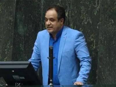 ابزاری برای گزینش افراد کارآمد از غیرکارآمد در کشور وجود ندارد/ احزاب می‌توانند از تفکر سلیقه‌ای افراد و دولت‌ها جلوگیری کند