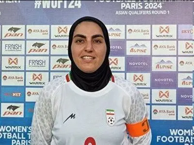 رسمی: مهدی طارمی دخترها به پرسپولیس پیوست (عکس)