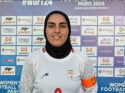 رسمی: مهدی طارمی دخترها به پرسپولیس پیوست (عکس)