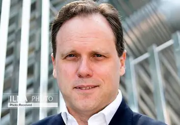 سیاست پولی مناسب و تلاش دیپلماتیک راه حل مشکلات اقتصادی ایران است/ ایران کشوری باز برای مذاکره است/ ایران و آمریکا نشان دادند که می‌توان با گفت‌وگو مشکلات را حل کرد