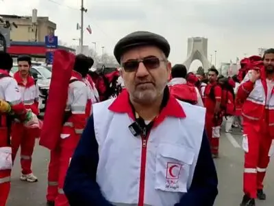 بهره مندی ده هزار و ۹۶۴ نفر از خدمات هلال احمر در حاشیه راهپیمایی ۲۲ بهمن