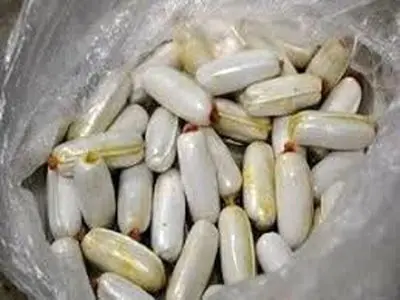 دستگیری 3 قاچاقچی بادی‌پکر با 3 کیلو و 600 گرم هروئین بلعی  