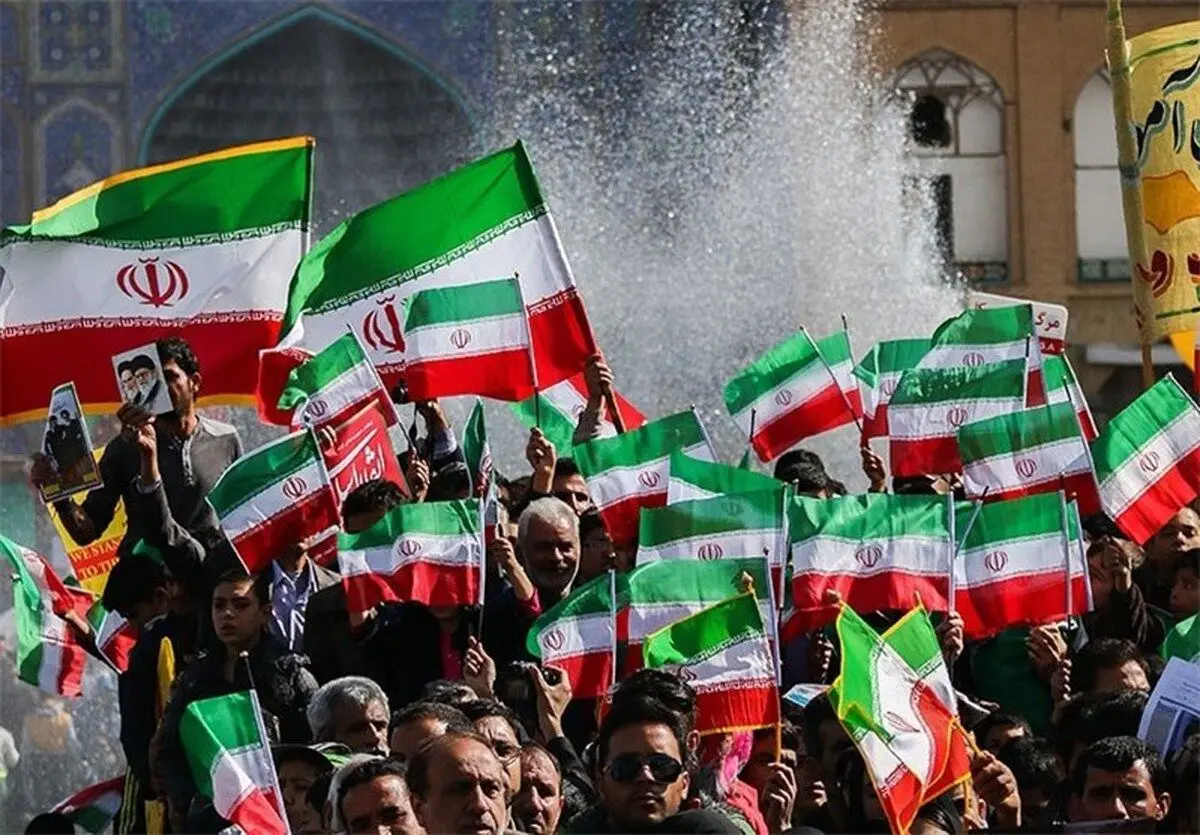 شوق رهایی از بند و ستم حکومت ظالمانه موجب فراگیری انقلاب اسلامی شد 