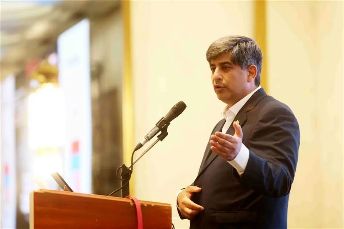 آینده صنعت وابسته به تولید محصولات هوشمند، سبک‌تر و با ارزش افزوده بالاست