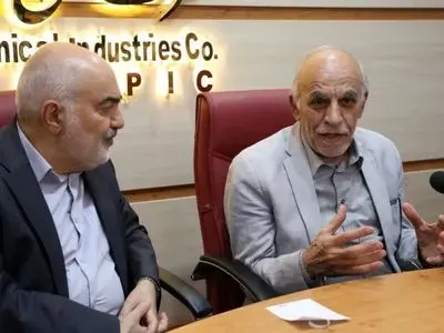 خاموشی کامل مشعل‌های آلاینده خوزستان تا پایان ۱۴۰۵/ موالی زاده بهترین گزینه برای استانداری بود