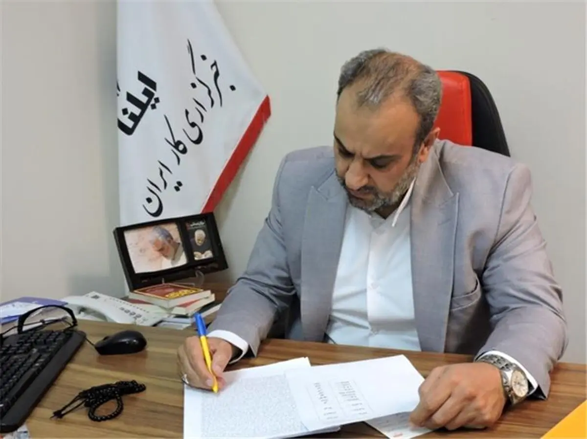 عبدالملکی می‌تواند کلید حل مشکلات مناطق آزاد باشد/ ثبات مدیران ضروری است