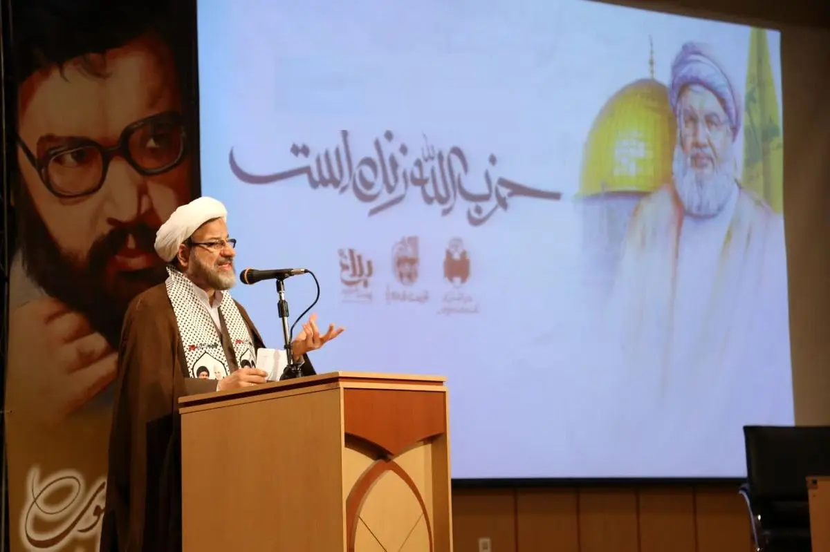 شهید لاریجانی، نمونه روشنی از سیاست مدار و کارگزار شایسته و مطلوب انقلاب اسلامی بود