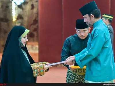 دیدار سفیر جدید ایران با سلطان برونئی