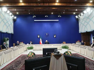 فداکاری و ایثار ملت و بویژه کادر درمانی ایران باید در تاریخ ماندگار شود