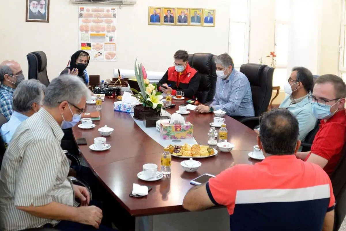 دکتر هراتیان: درمانگاه فولاد مطابق با استانداردهای ایفمارک راه اندازی می شود