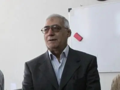 یک بانو در فدراسیون‌کشتی حکم گرفت