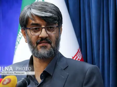 بعد از ورود مجرم به زندان، او را یک انسان محتاج اصلاح و کمک می‌پنداریم