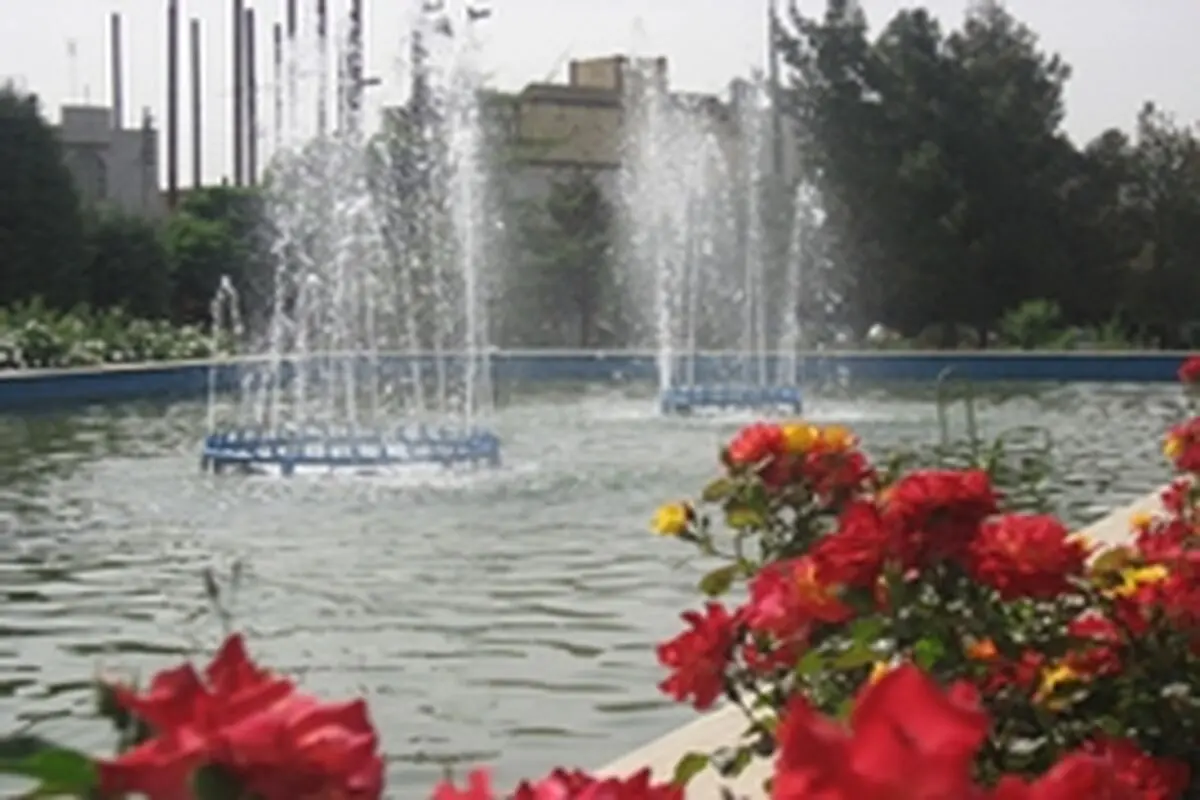 آبتنی کودکان در حوض‌های میادین و بوستان‌ها خطرناک است