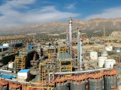 توسعه متوازن صنعت پتروشیمی باید یک اولویت باشد