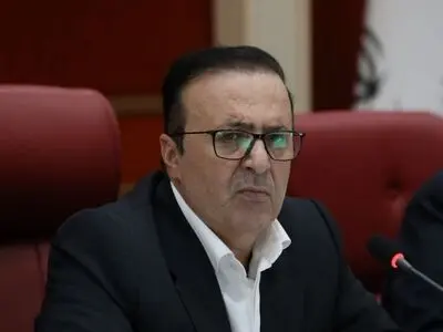نانوایان هنگام پخت نان سیگار نکشند