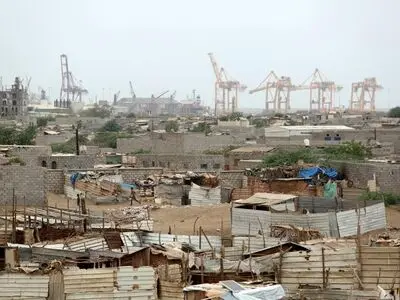ائتلاف متجاوز عربی کنترل کامل فرودگاه حدیده را به دست گرفت