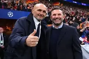 ویدئو: تلاش‌ سرمربی گالاتاسرای برای جلوگیری از دریافت کارت زرد