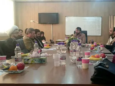 بخشی از معافیت مالیاتی کارخانه‌ها صرف برنامه‌های قرآنی کارگران می‌شود