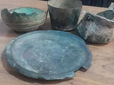 کشف چهار شی تاریخی در شهرستان کهگیلویه