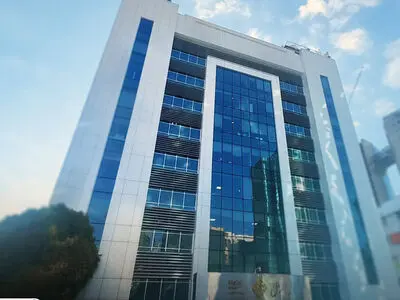 فروش حدود ۳۵ درصد از املاک مازاد مؤسسه اعتباری ملل در مزایده عمومی