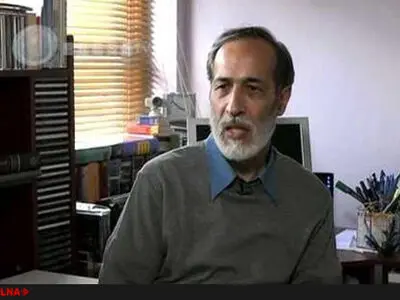 گروسی به جای همکاری با ایران بیشتر به دنبال جمع‌آوری اطلاعات بود!/ حاکمیت همبستگی ملی را به ارزش افزوده سیاسی تبدیل کند/ باید ببینیم خواست مردم چیست 