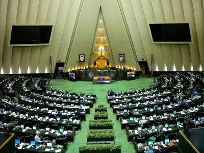 مجوز مجلس برای تهاتر اراضی متعلق به وزارت راه و بنیاد مسکن