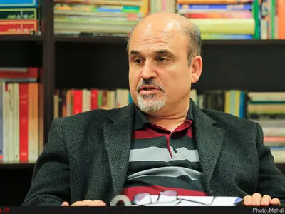 اصلاح‌طلبان حل معضلات جامعه را در کف خیابان دنبال نمی‌کنند