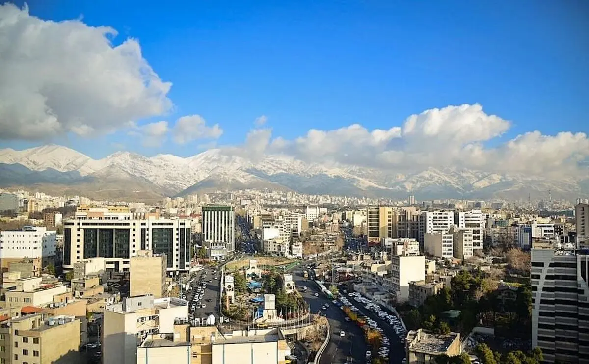 هوای تهران قابل قبول است