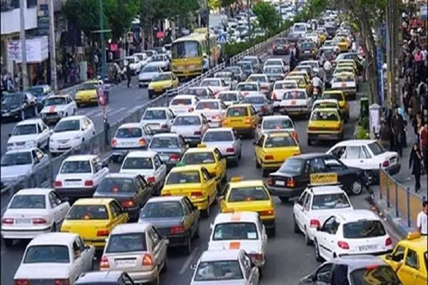 حل مشکل ترافیک این شهرستان یکی از نیازهای مردم است 