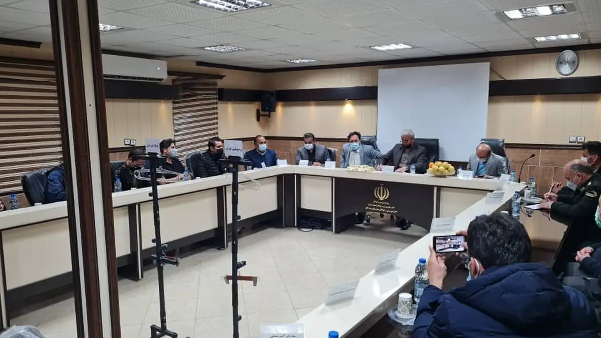 فولاد میزبان سوپرجام با لباس قرمز؛ پرسپولیس مشکی پوش شد