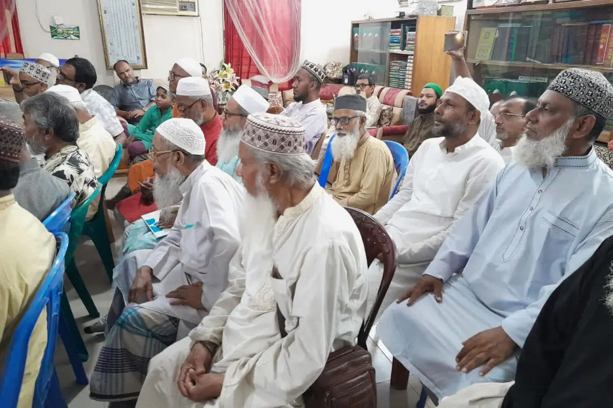 خون پاک رهبر شهید، نهال انقلاب و جبهه مقاوت را آبیاری کرد