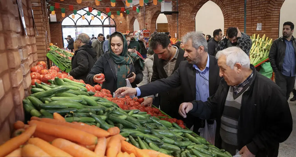 اختلاف قیمت ۴۲ درصدی میوه در میادین و بازارهای ترهبار به نسبت سطح شهر تهران