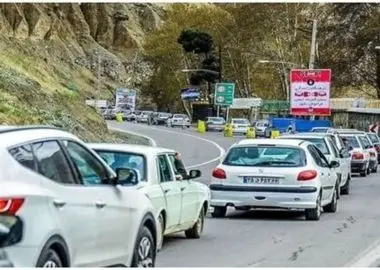 ترافیک نیمه‌سنگین در چالوس و سنگینی تردد در آزادراه کرج–تهران